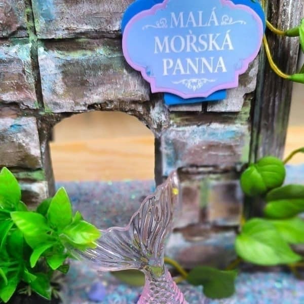 Pronájem pohádkového senzorického tácu MALÁ MOŘSKÁ VÍLA  na narozeniny a akce 